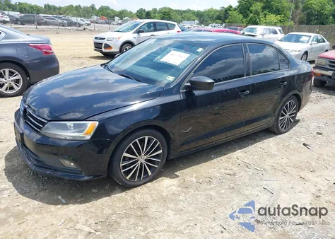 2016 Volkswagen Jetta 1.8T Sport from USA, damaged, VIN 3VWD17AJ2GM232702